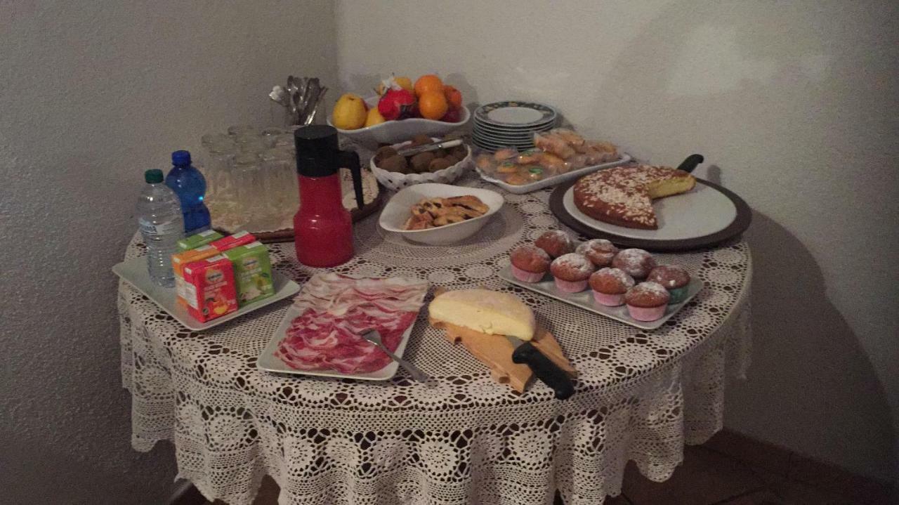 B&B Casa Mia Tirano Buitenkant foto